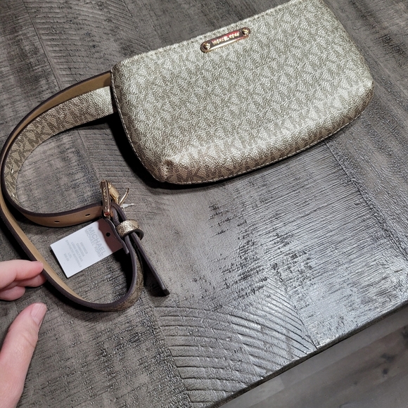 Nwt Michael Kors Adjustable Belt Bag Large/XL - Picture 4 of 6